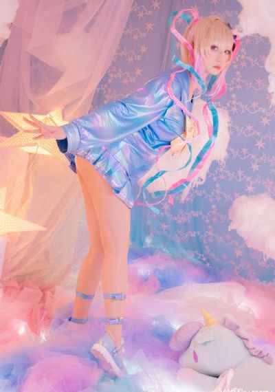 动漫男女互操