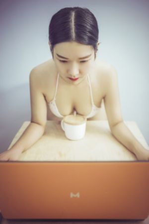 傅燕城盛眠电视剧免费观看