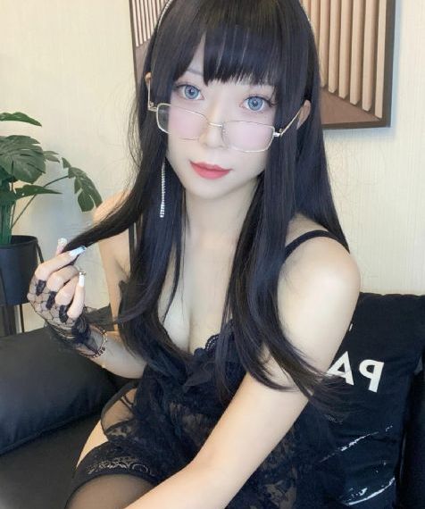 洛丽塔在线