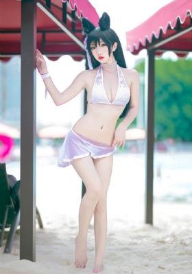 年轻漂亮的女邻居2